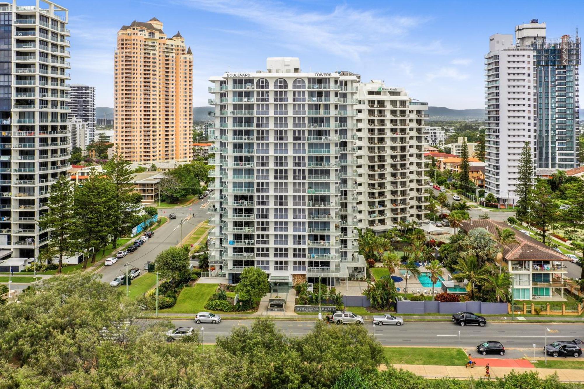 Boulevard Towers On Broadbeach Gold Coast Luaran gambar